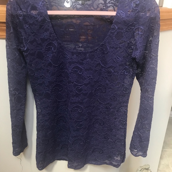 Aritzia Talula size large purple lace long sleeve top. - Picture 2 of 5